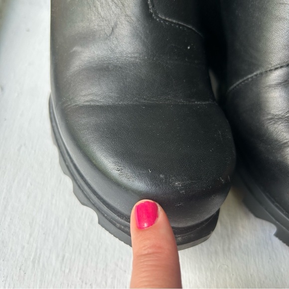 Sorel Joan of Arctic Wedge III Chelsea Bootie Women Size 9 Black - Picture 7 of 10